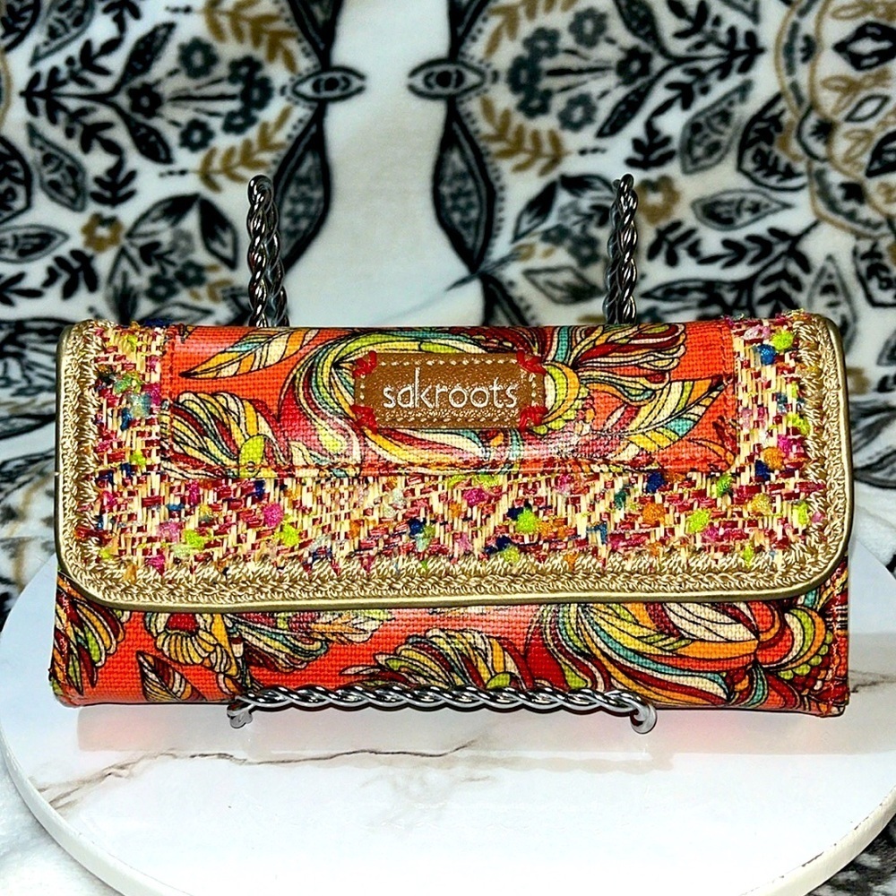 Sakroots Women's Artist Circle Trifold Wallet, Coral Treehouse, One Size - Picture 14 of 14